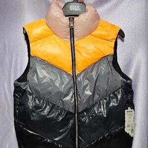 Love & Sports Women’s Colorblock Puffer Vest Size M Water Resistant Lightweight
